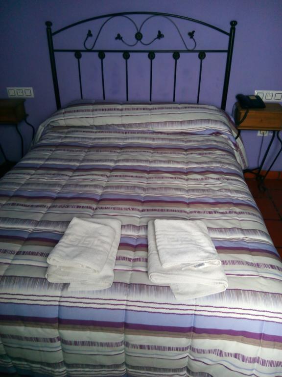 Hostal Venta Liara Allepuz Dış mekan fotoğraf