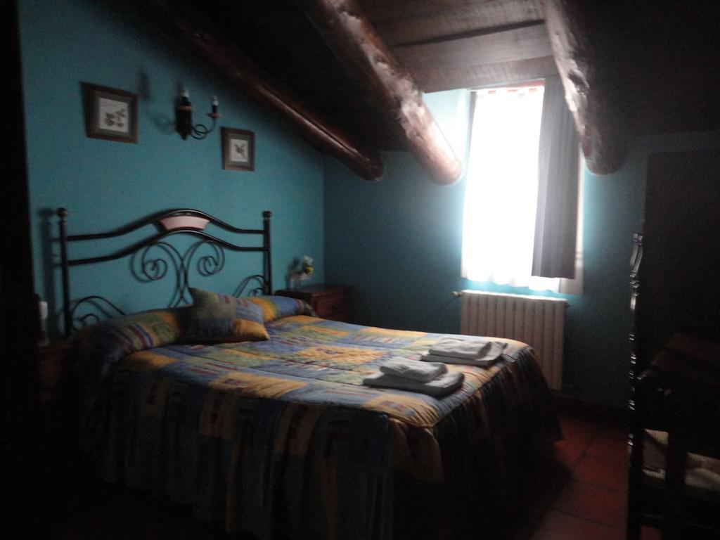 Hostal Venta Liara Allepuz Oda fotoğraf