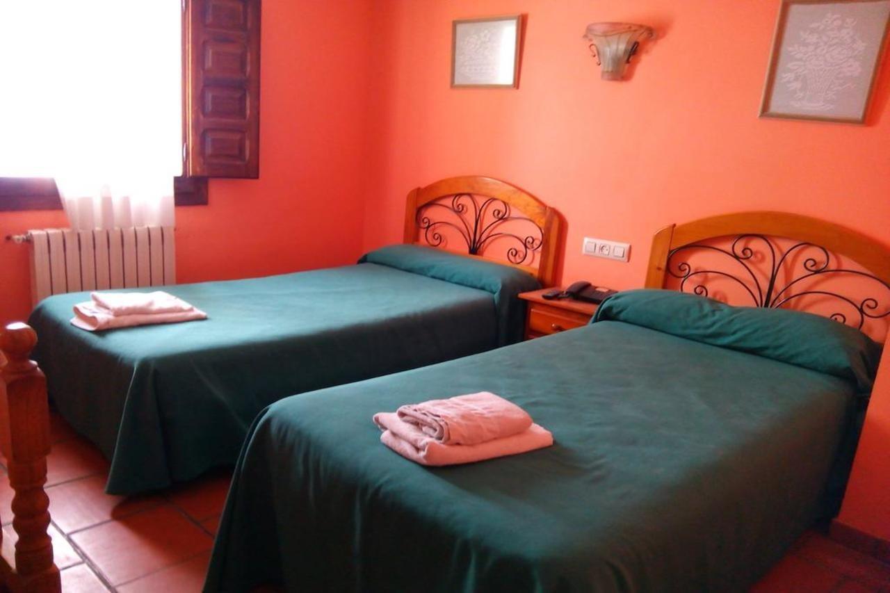 Hostal Venta Liara Allepuz Dış mekan fotoğraf